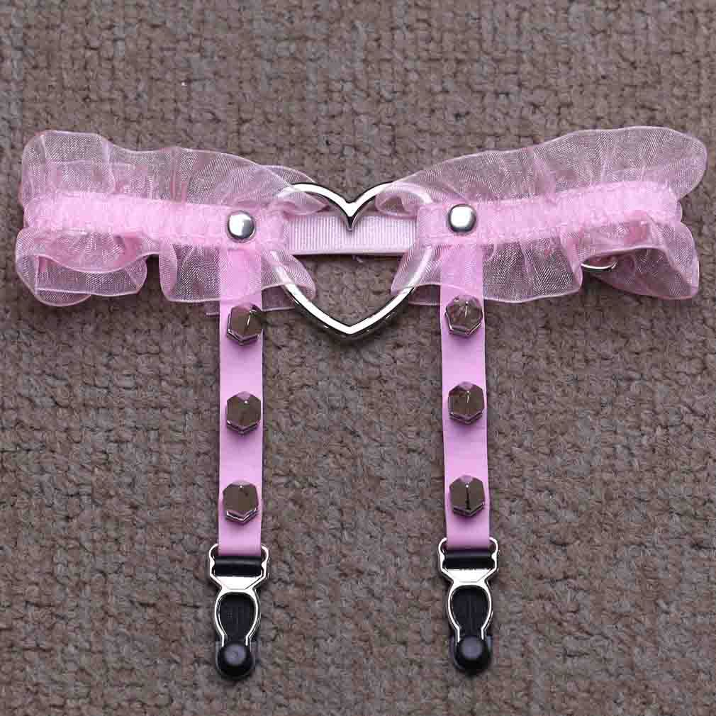 Sexy sexy peach heart garter belt